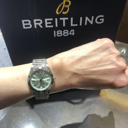 ブライトリングのお時計をお買い上げ頂きまして、有難うございます！