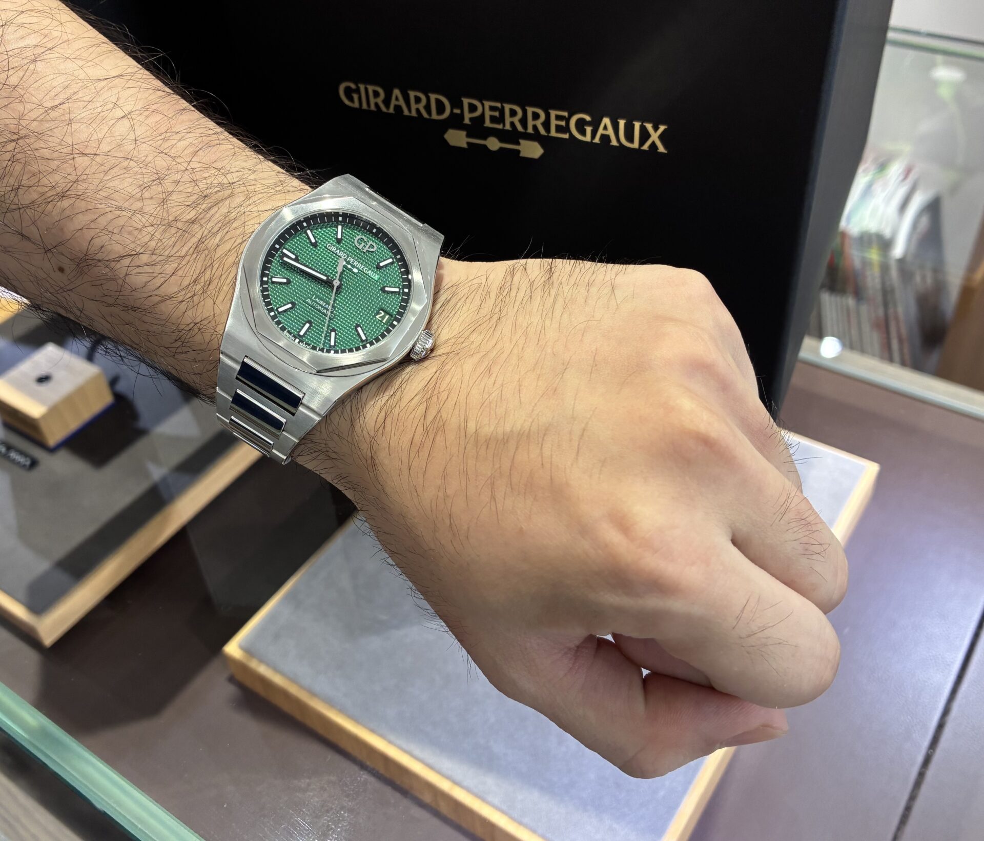 ジラール・ペルゴのお時計をお買い上げ頂きまして、有難うございます! 画像3